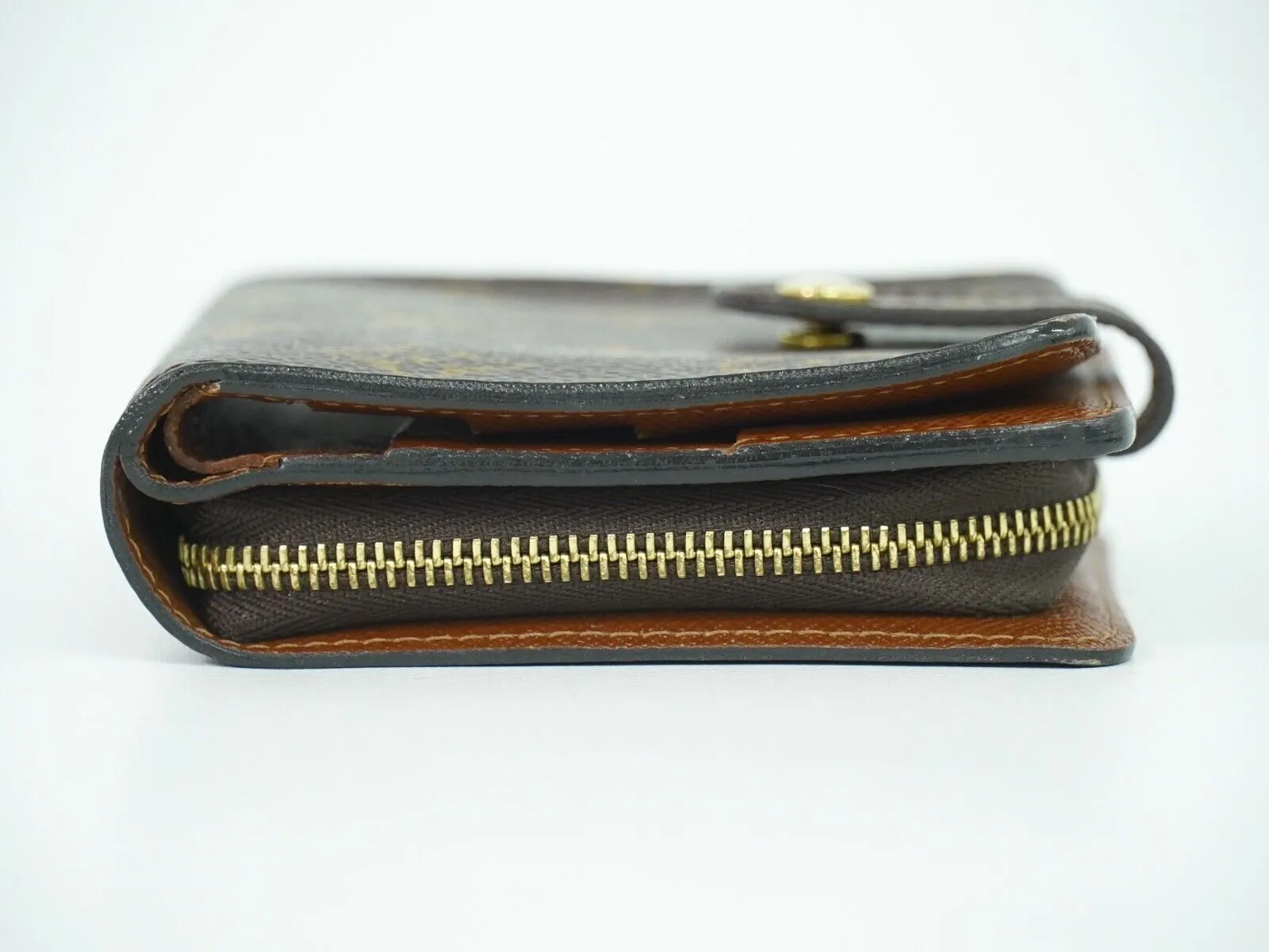 Trendy Inspired Louis Vuitton Compact Zip Wallet