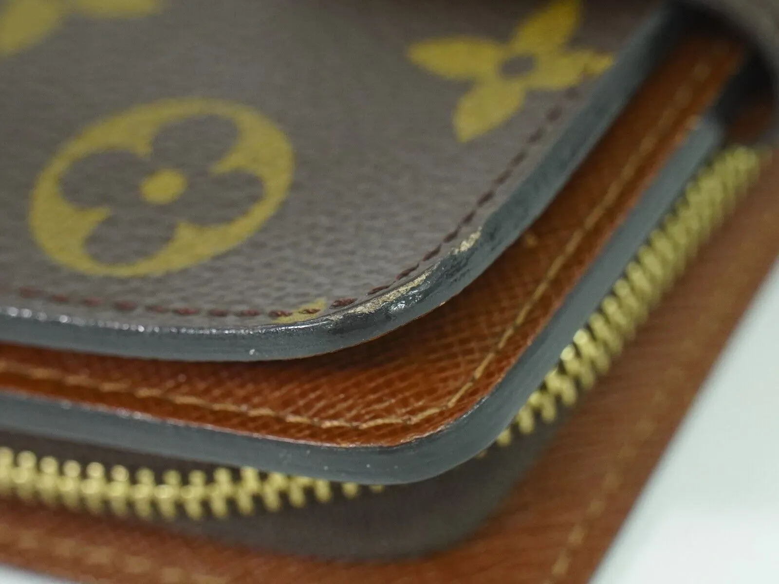 Trendy Inspired Louis Vuitton Compact Zip Wallet